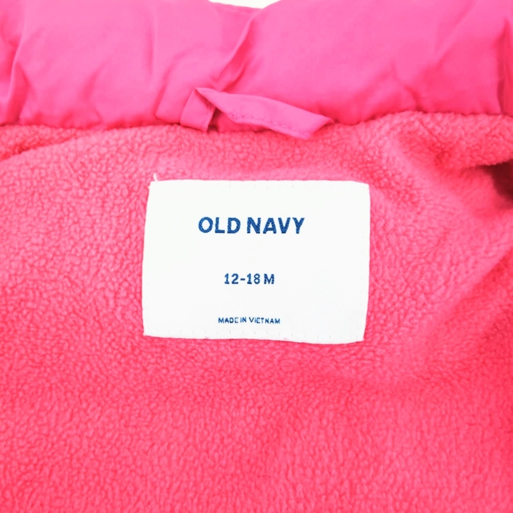 Old Navy Pink Puffer Vest - Picture 5 of 10